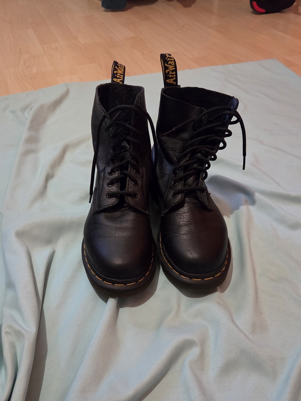 Dr. Martens Women's Black Leather Pascal Lace-Up Combat Boots, Size 7 (38EU)